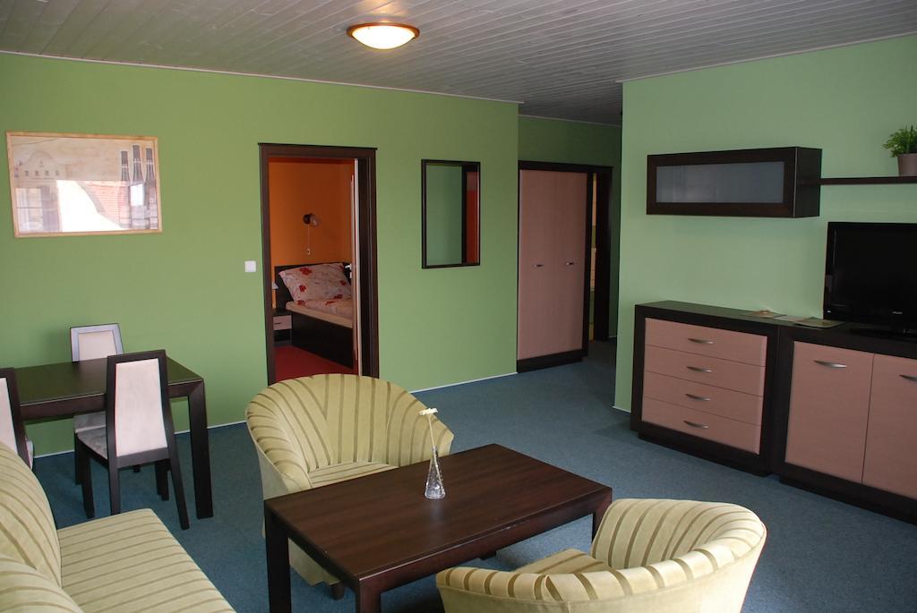 Vinarstvi U Kaplicky Hotel Zaječí Cameră foto